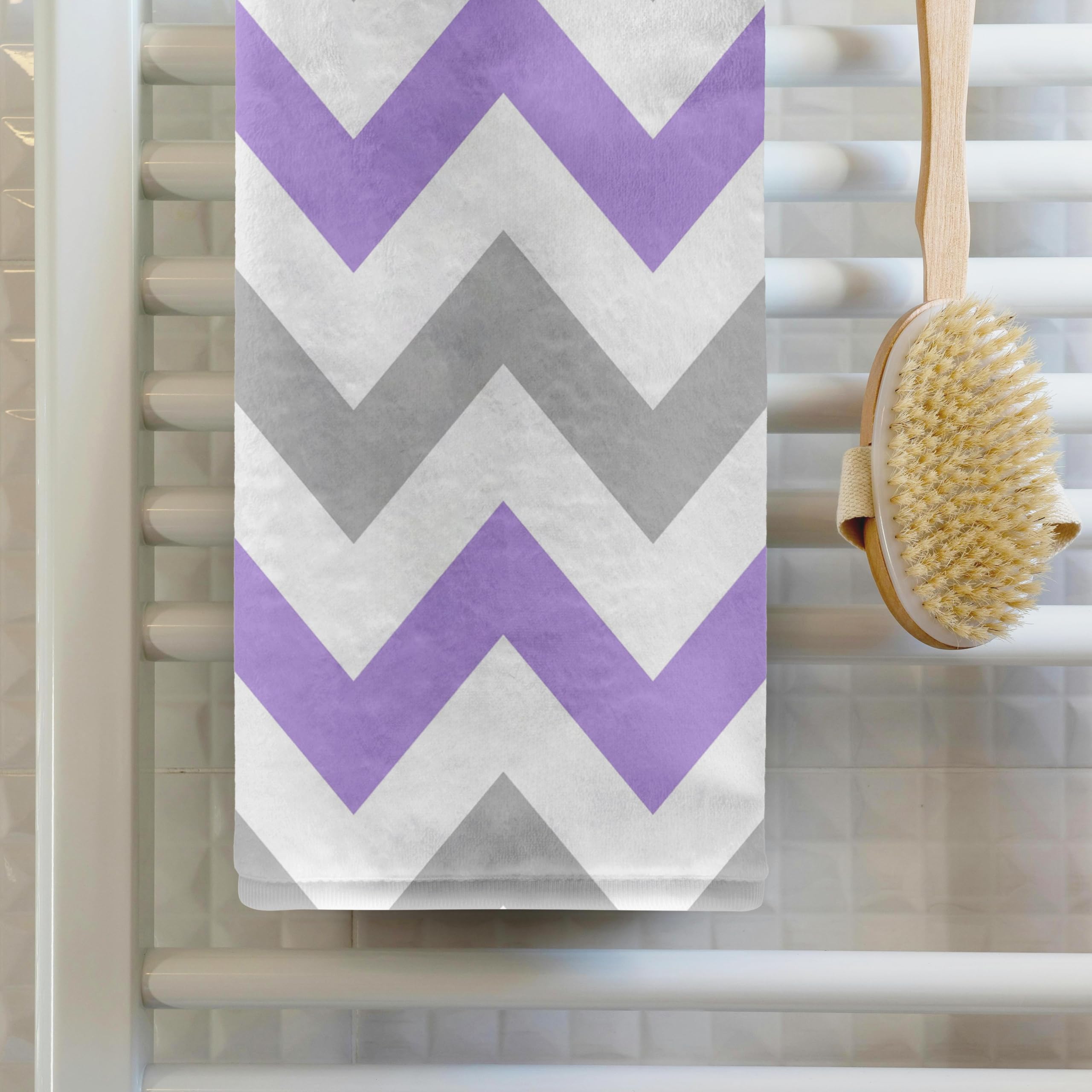 TM Rタオル Amazon.com: 3D Rose Lilac and Grey Chevron Zig zag Pattern