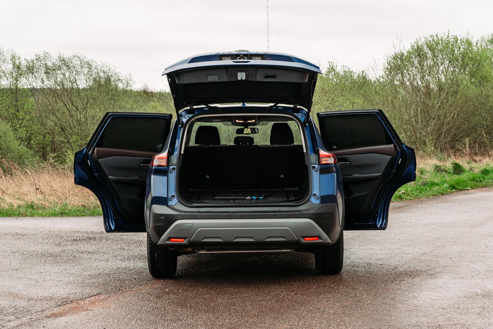 Satz Car Shades kompatibel mit Nissan X-Trail (T33) 5 türer 2022- (6-teilig) Passgenaue Sonnenschutzblenden