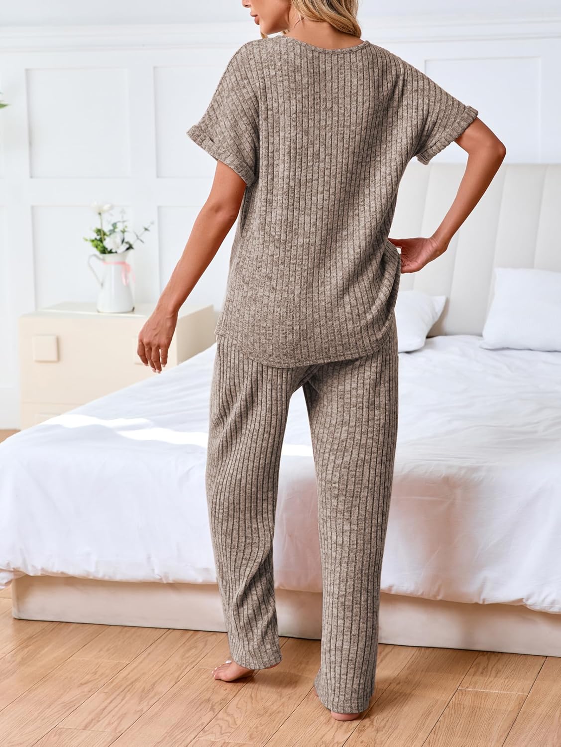 Famulily Womens 2 Piece Ribbed Knit Set Short Sleeve Top and Wide Leg Pants with Pockets Matching Lounge Set - Image 5