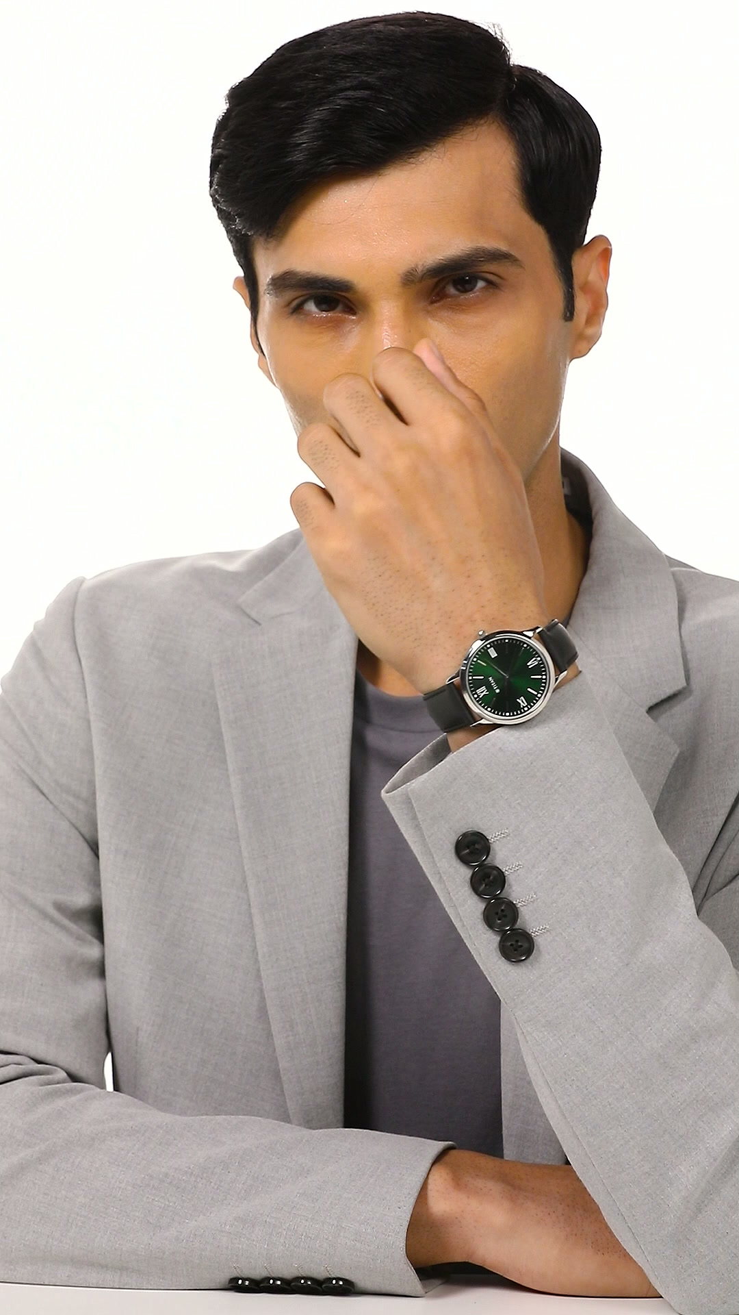 Titan Karishma Quartz Analog Watch for Men