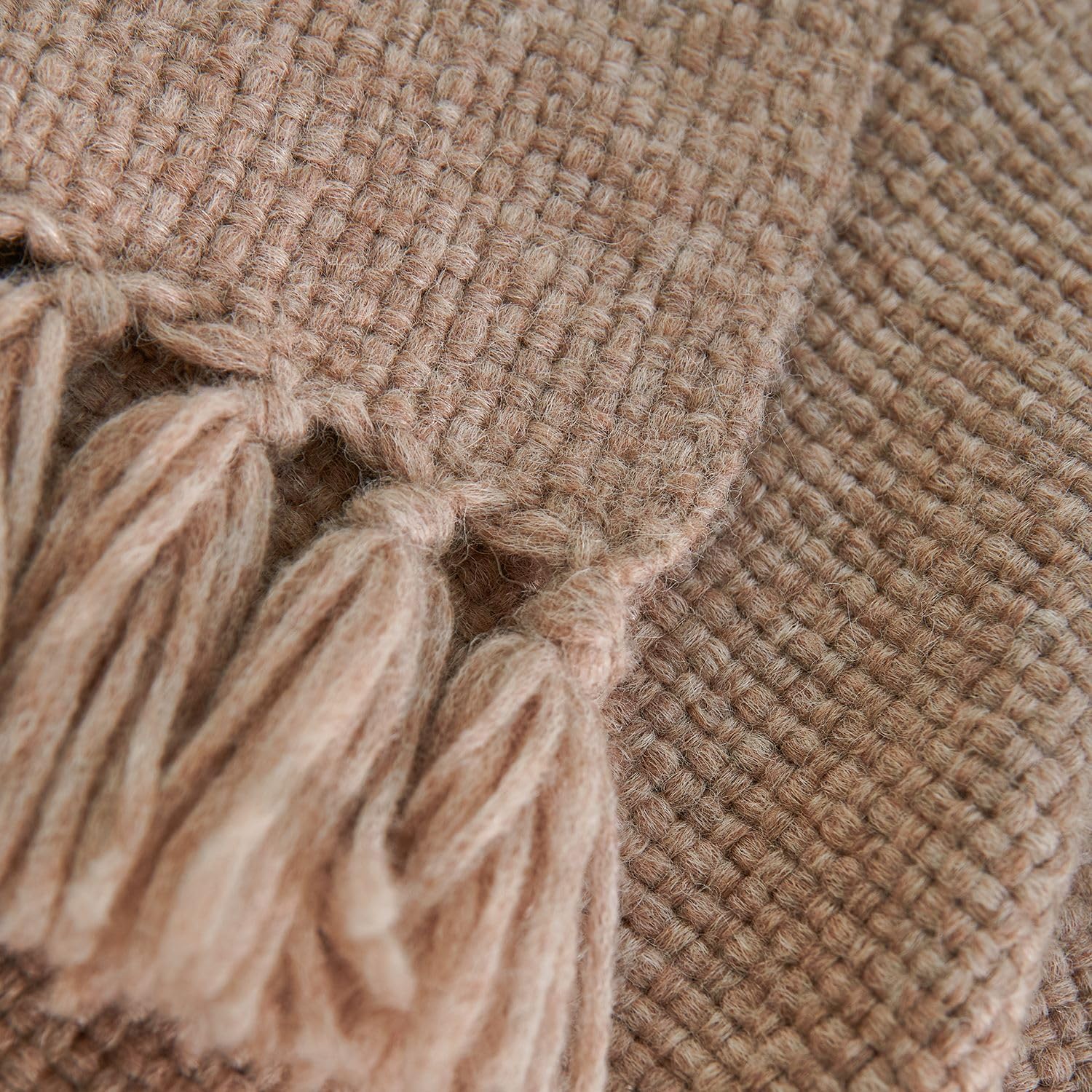 Esterra Luxury Alpaca Blanket Throw with Elegant Hand-Knotted Tassels, Cozy, Warm, and Hypoallergenic Alpaca Merino Wool Throw Blanket for Couch, Bed and Home Décor, Heather Camel, 50x60 Inches