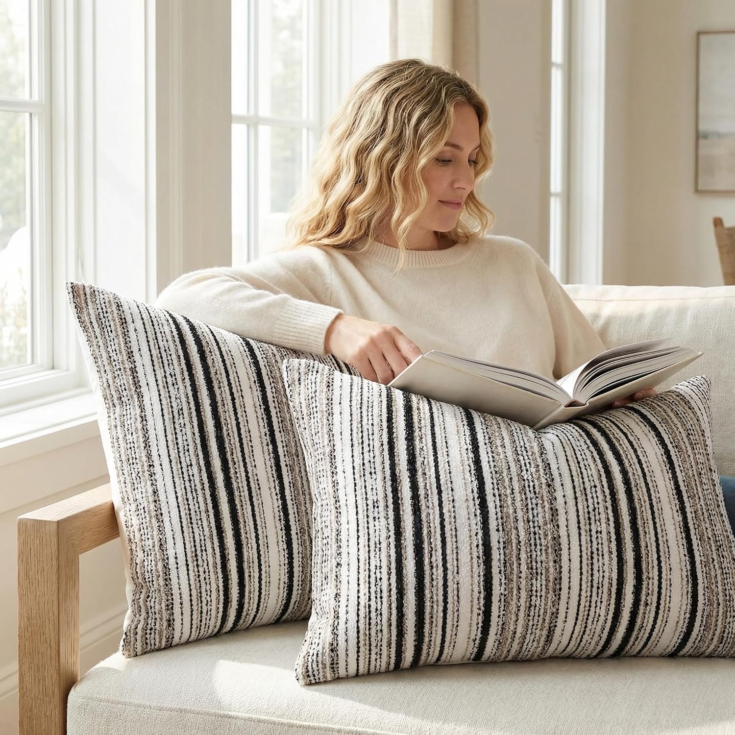 BOYSUM Set of 2 Striped Chenille Throw Pillow Covers 12x20 Inches Premium Plush Textured Decorative Cushion Covers Reinforced Hidden Zipper Mid-Century Modern Farmhouse Decor for Couch Sofa Black