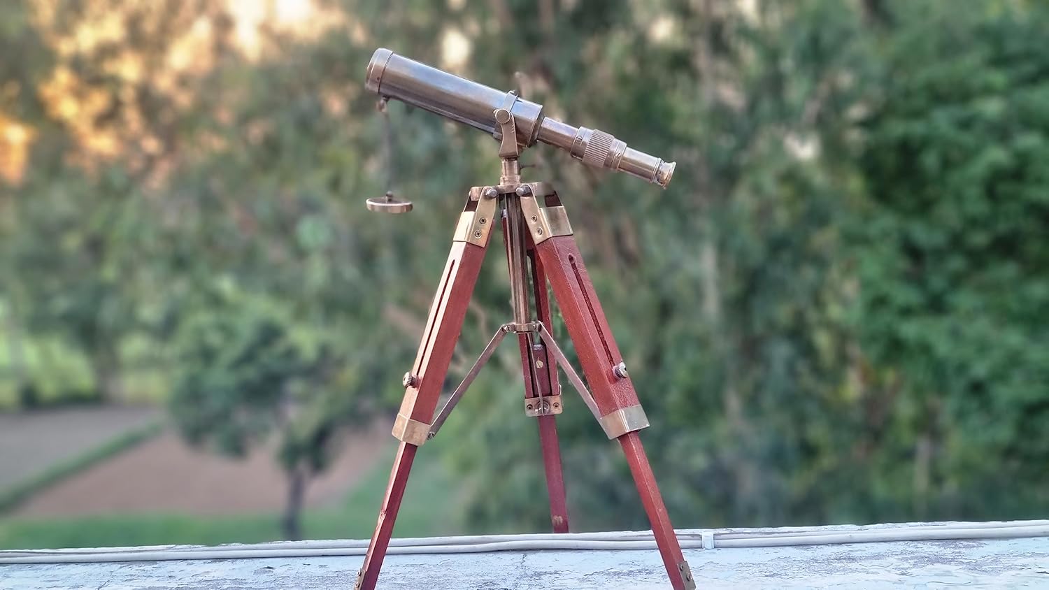Falcon Traders Telescope with Tripod | Antique Spyglass Wooden Stand Vintage Brass Adjustable for Kids, Adults, Home/Office Decor Brown