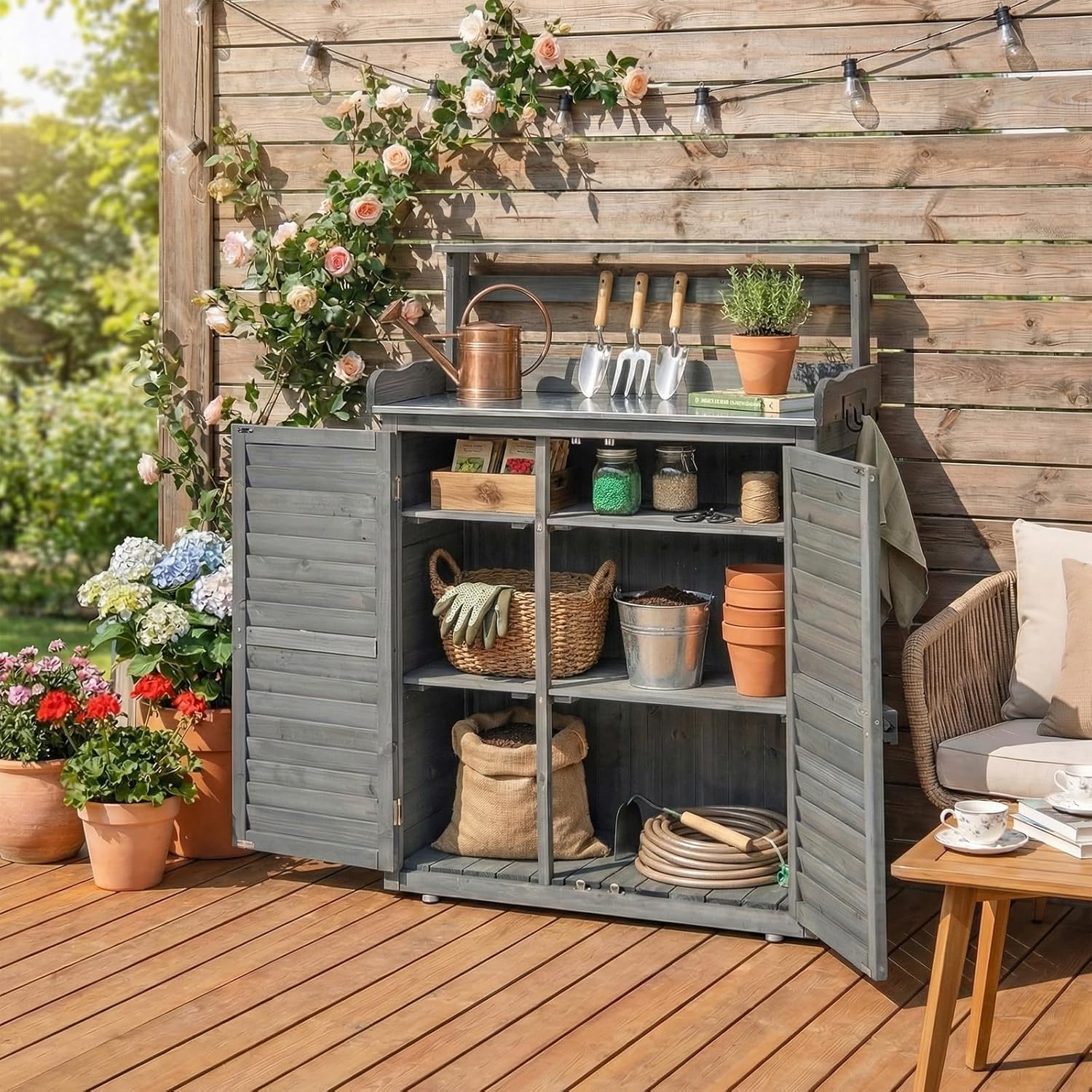 RELAX4LIFE Pflanztisch Outdoor, Gartentisch Holz mit Unterschrank, Verzinkter Arbeitsplatte, Abnehmbaren Regalen & Haken, Arbeitstisch wetterfest für Garten, Hof, Terrasse, 87 x 45 x 120 cm, Grau