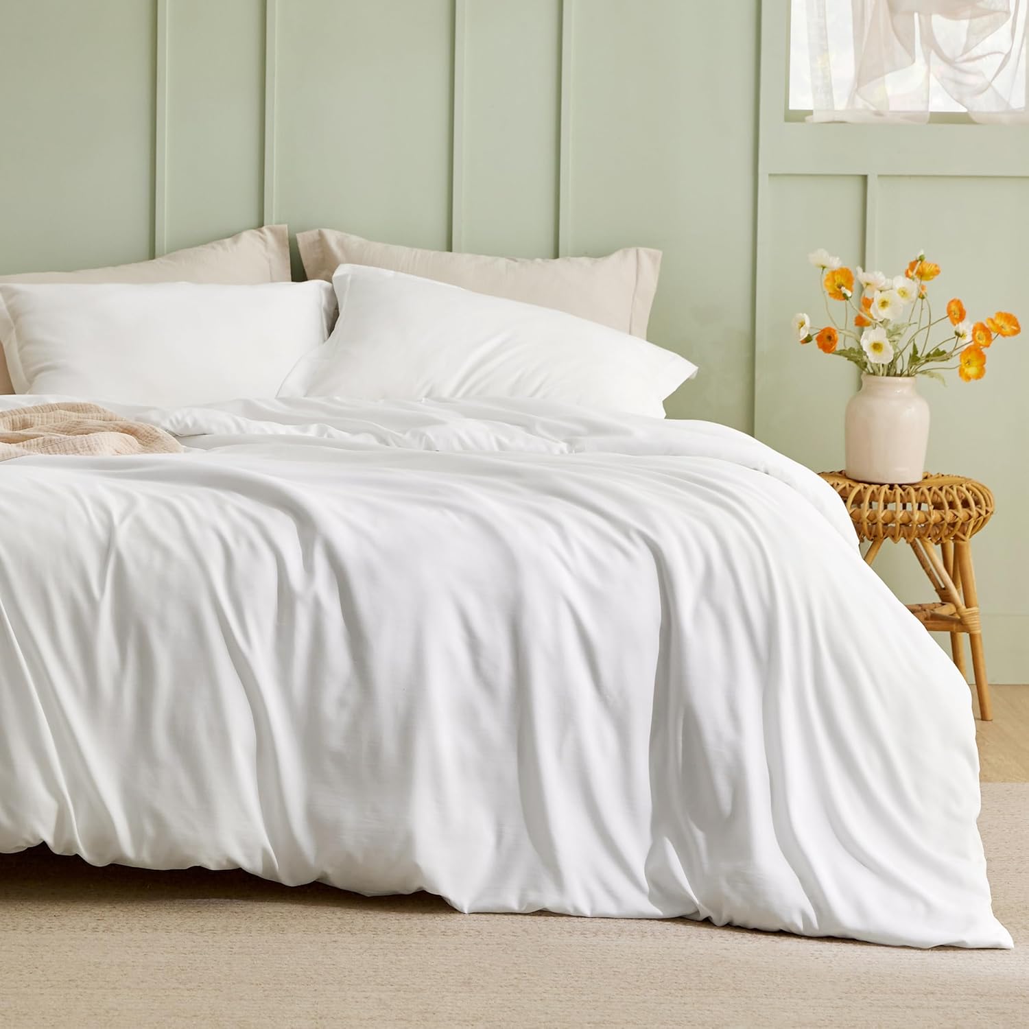 Bedsure Ivory White Duvet Cover Queen Size Polyester