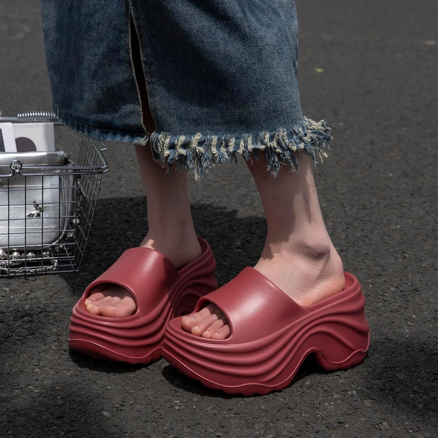 Women Round Open Toe Platform Cloud Slides Sandals Comfortable Home Soft Non-Slip Slip On Bathroom Shower Slippers Casual Summer Vacation Lightweight Cushion Beach Walking Sandals