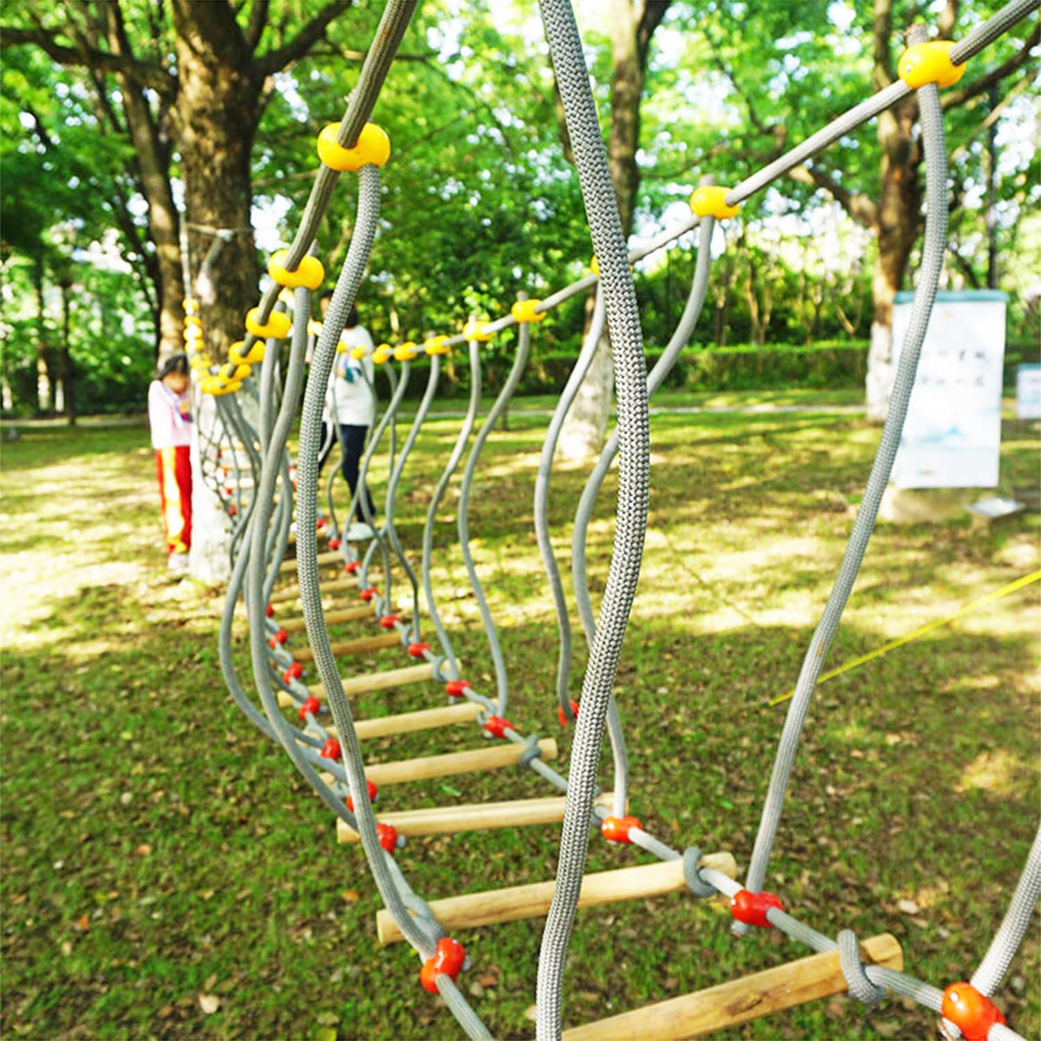 Portable Climbing Rope Bridge for Kids - Outdoor Solid Wood Balance Bridge, Ideal for Kindergarten Jungle Gyms and Garden Play