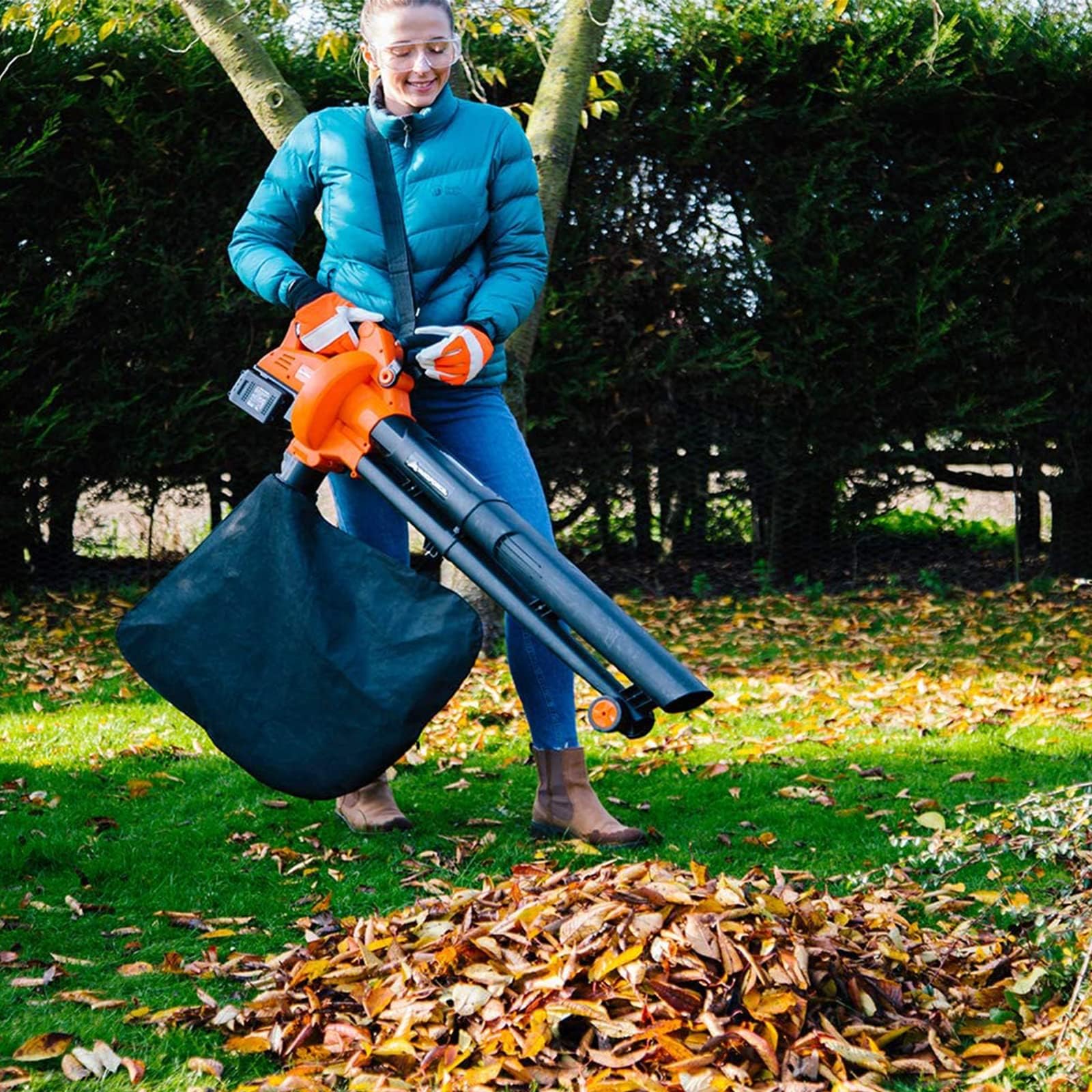 Soffiatore per Foglie 3 in 1, aspiratore Elettrico Multifunzionale per 3 Foglie da Giardino, con Sacchetto per la Polvere da 35 Litri per la Cura del Prato, Patio, Foglie soffiate, Neve,Orange