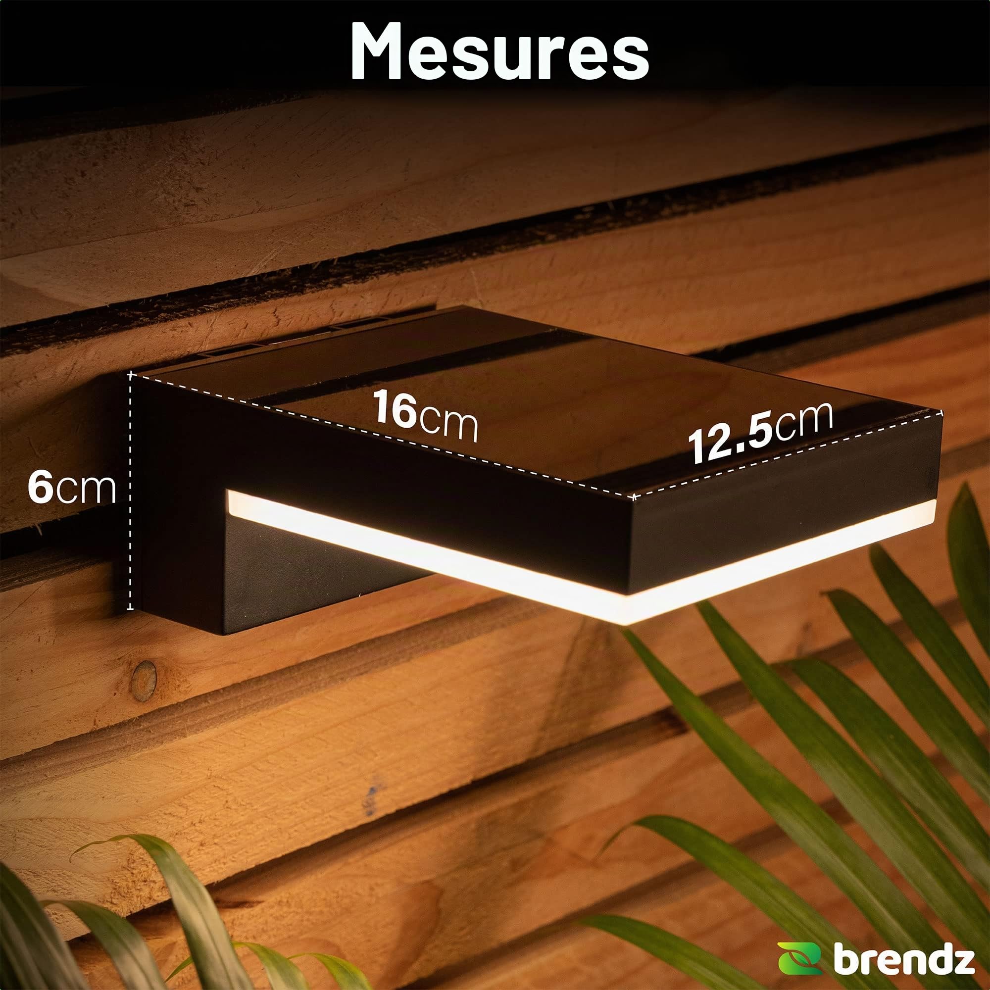 Brendz Applique murale exterieur solaire, Detecteur de mouvement, Lampe solaire exterieur, 600 Lumens, blanc chaud 3000k, Imperméable IP44, Eclairage exterieur solaire avec 3 Modes de Lumière, (2 pcs)
