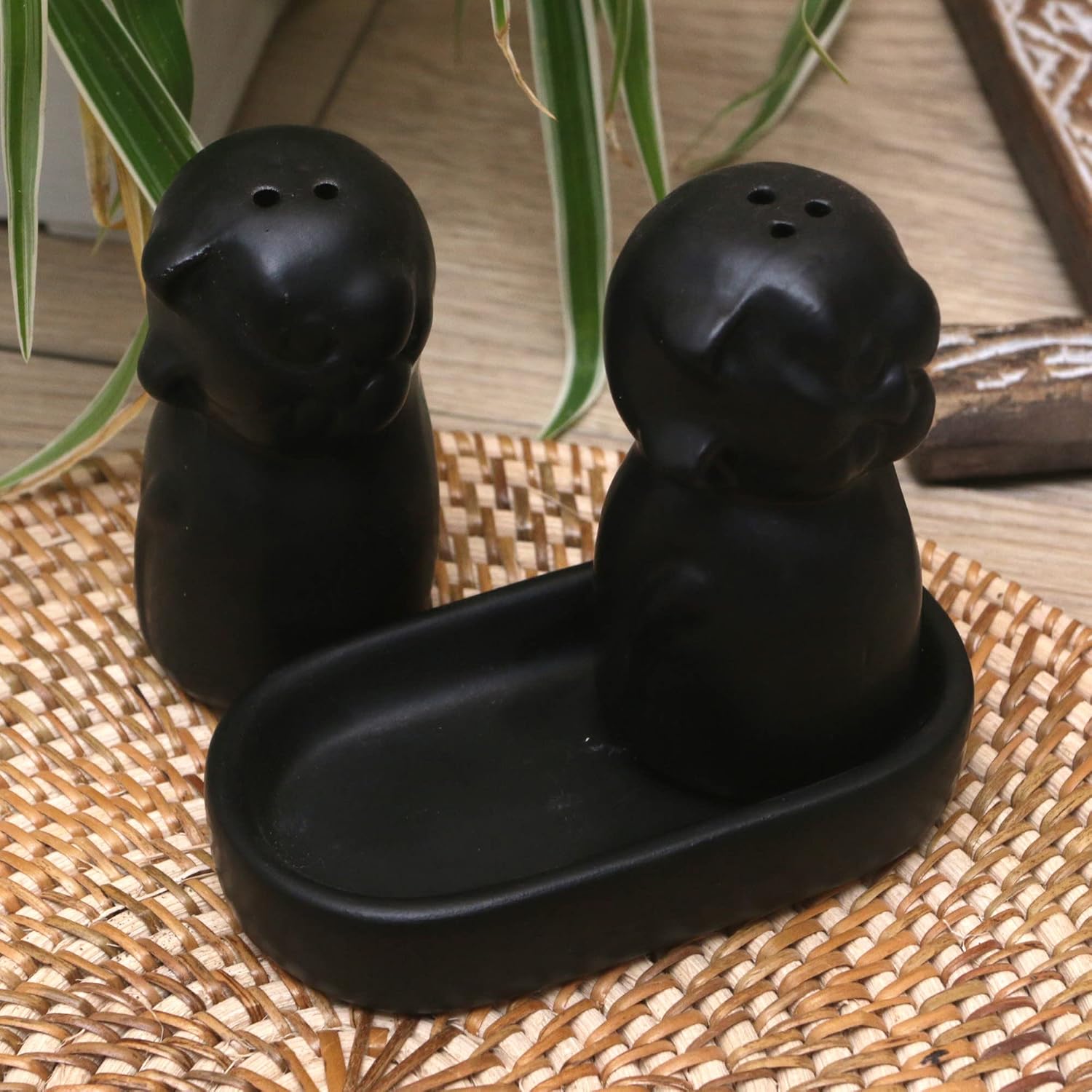 NOVICA Handmade Ceramic Salt Pepper Set Cat in Black Hues Bali Indonesia Tableware Serveware Sets Animal Themed 'Dark Felines'