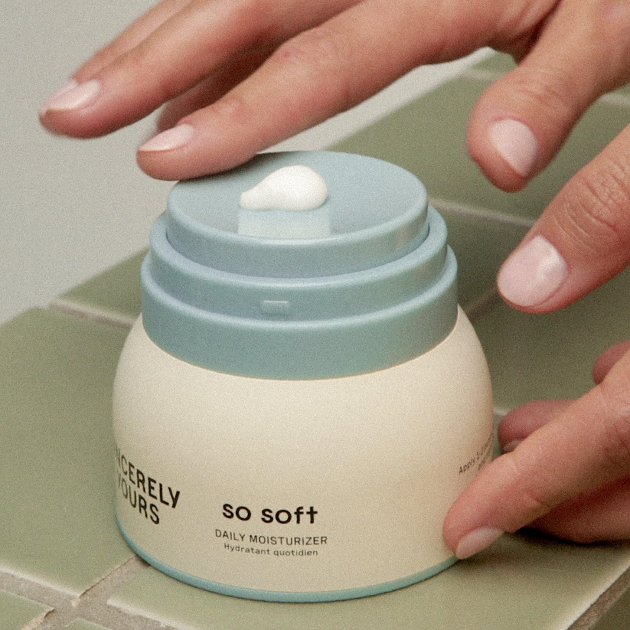 Sincerely Yours So Soft Daily Barrier Strengthening Lightweight Moisturizer with Hyaluronic Ceramides and Niacinamide 1.7 oz 50 ml product thumbnail 3