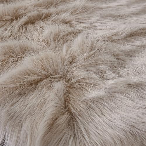 Miniatura 5 de Arbosofe Alfombra de piel sintética de piel de oveja beige para el dormitorio del hogar, esponjosa, pequeña, peluda, peluda, para sala de estar, 2 x