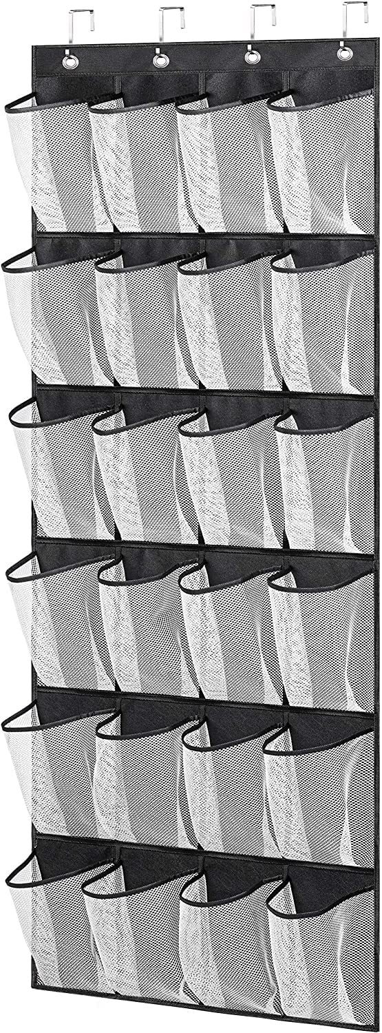 Organizador vertical de tela negra para eliminar el desorden de zapatos tras la puerta