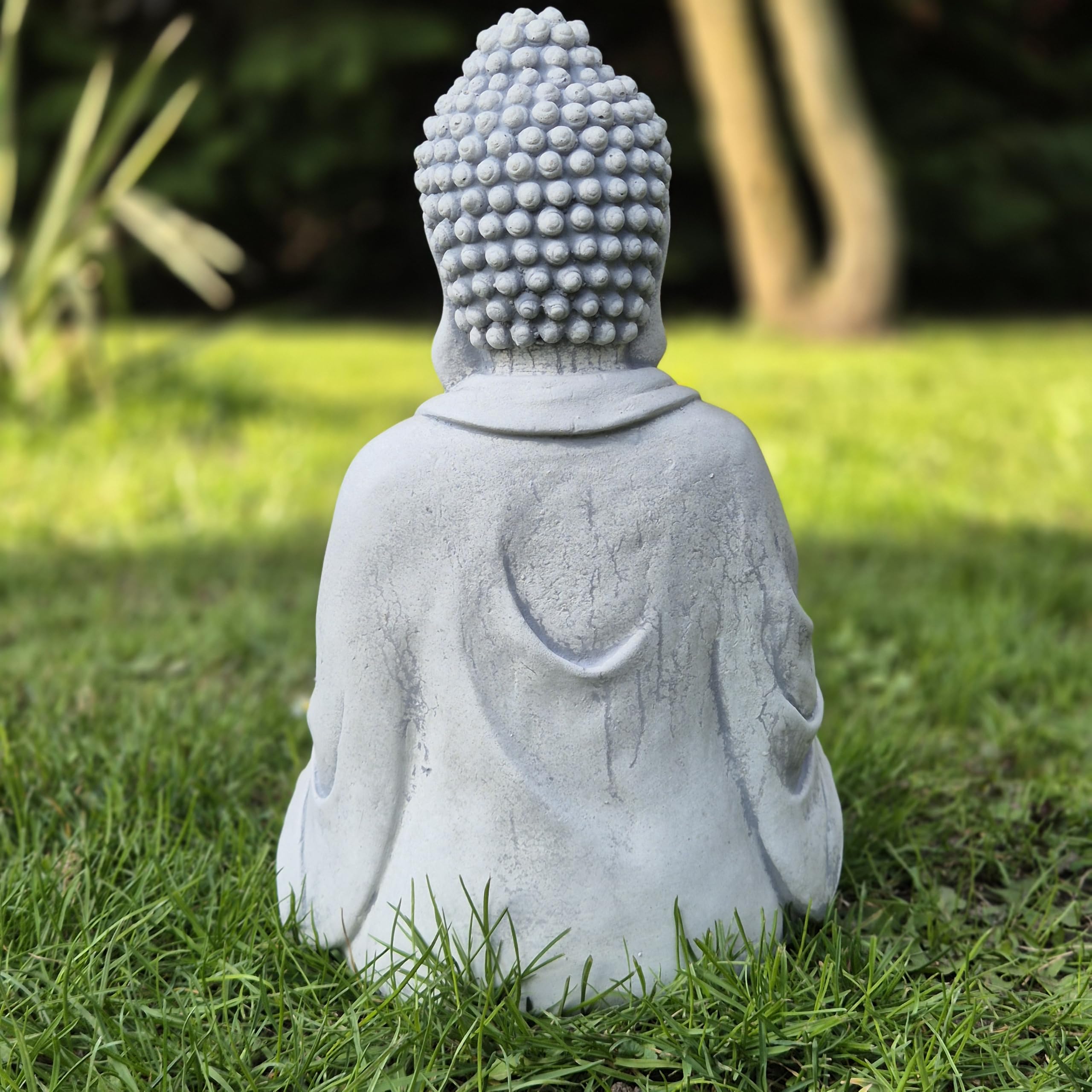 FABRIQ Buddha con Vaso da Fiori 30 cm – 6 kg in Ghisa – Resistente alle Intemperie – Scultura da Giardino Zen