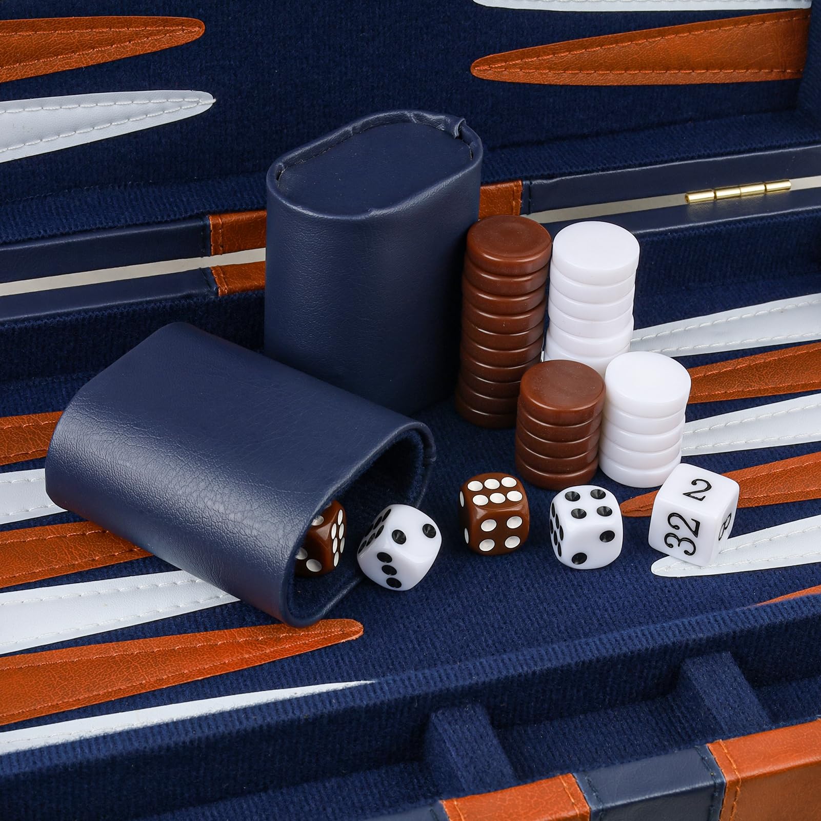 TOPTAN Backgammon-Set Für 2 – 27,9 Cm Reise-Backgammon In Marineblauem PU-Lederetui, Mit 30 Chips, Würfeln & Bechern