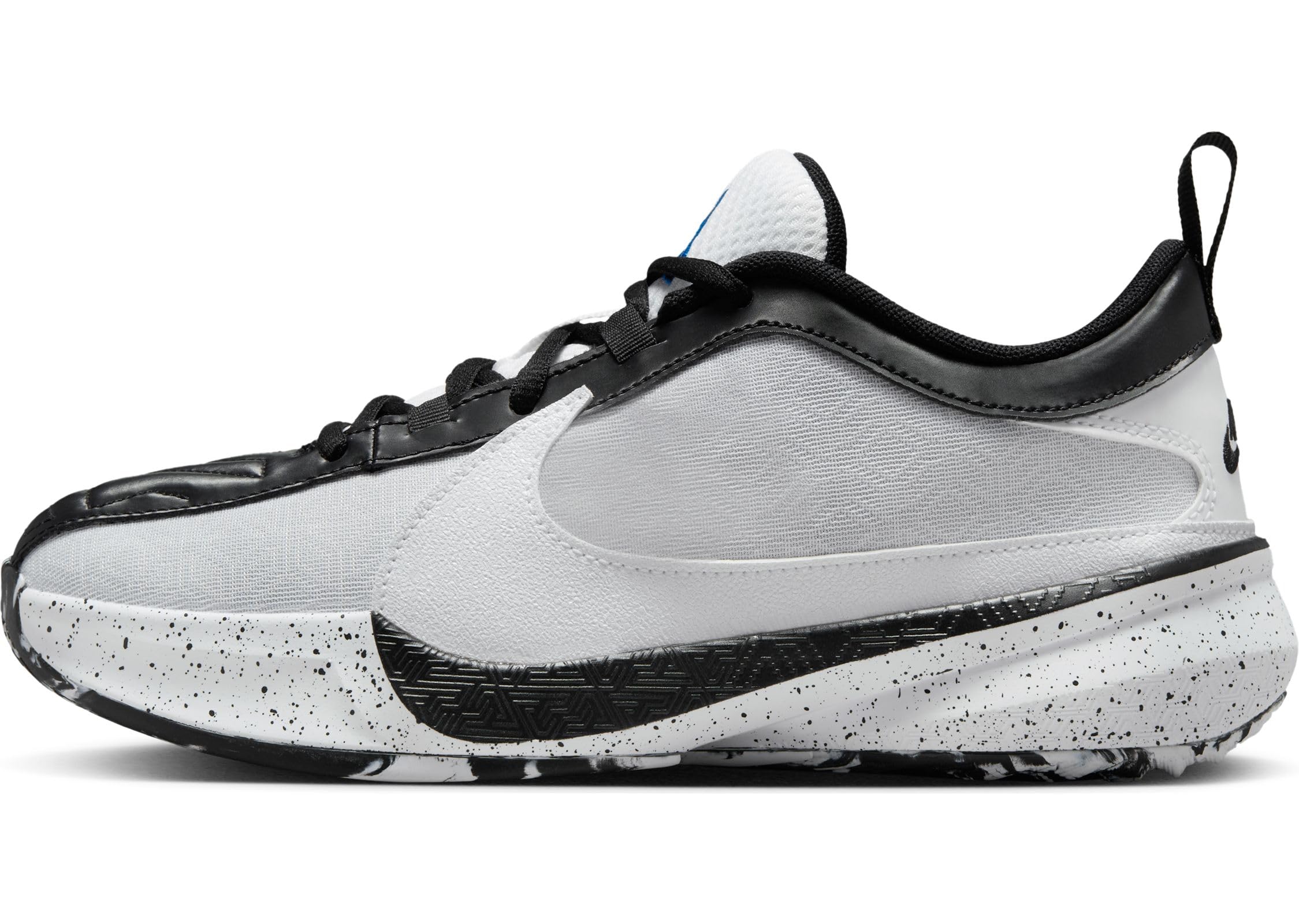 Nike Giannis Freak 5 Big Kids' Basketball Shoes (DZ4486-100, White/Black/Photo Blue/White) Size 5.5