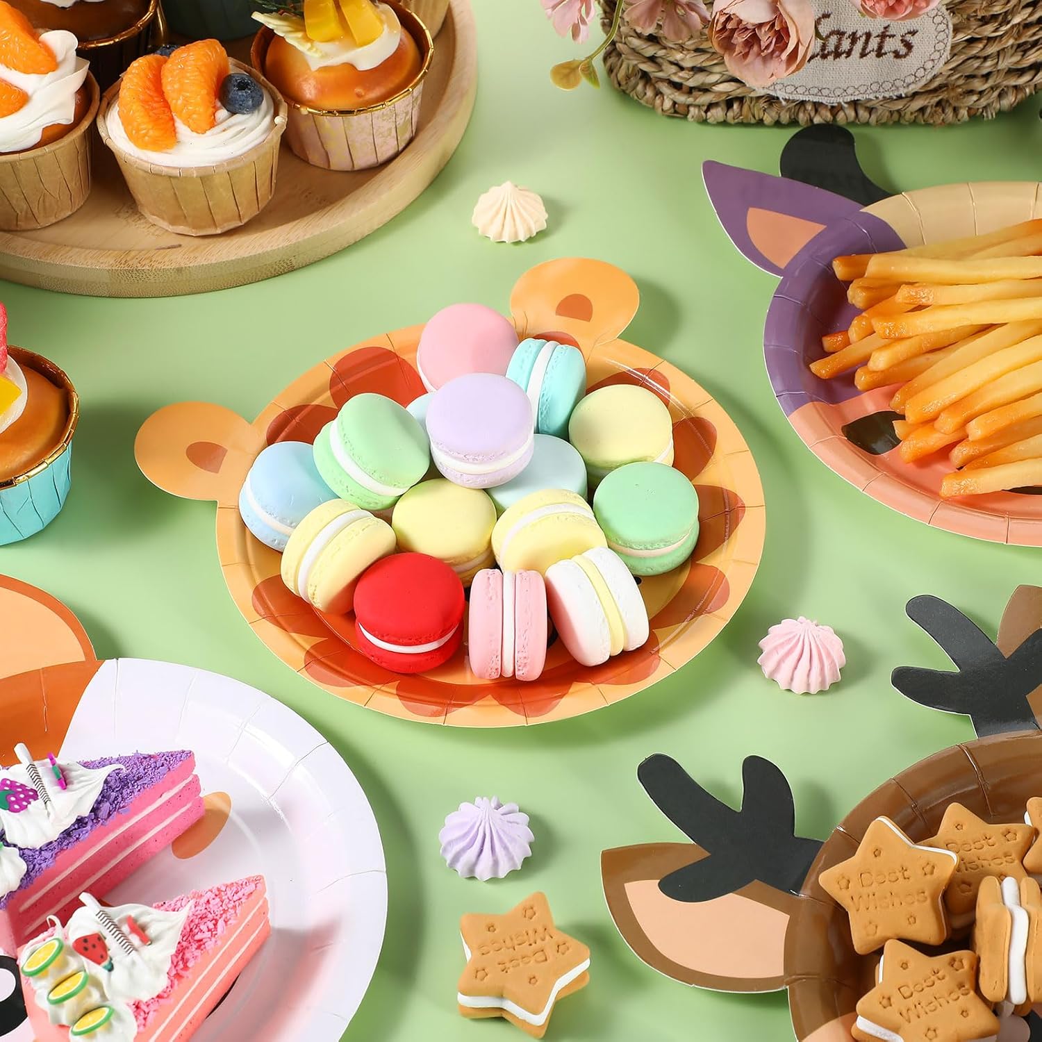 Zhehao 120 Pcs 7 Inch Jungle Safari Party Paper Plate Disposable Safari Animal Shaped Plates Theme Party Supplies Dinnerware Wild Cartoon Animal Plate for Birthday Baby Shower Jungle Animal Decoration