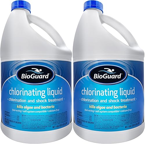 BioGuard - Líquido de cloración (paquete de 2) - Tratamiento de choque líquido para piscina y spa - Aumenta el cloro - 2 galones más incluye