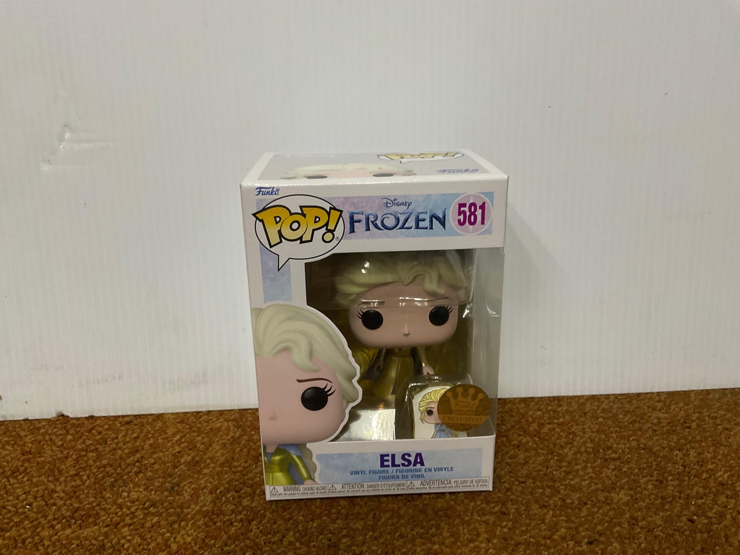 Pop! Frozen 581 Elsa w/pin Gold - Shop Exclusive