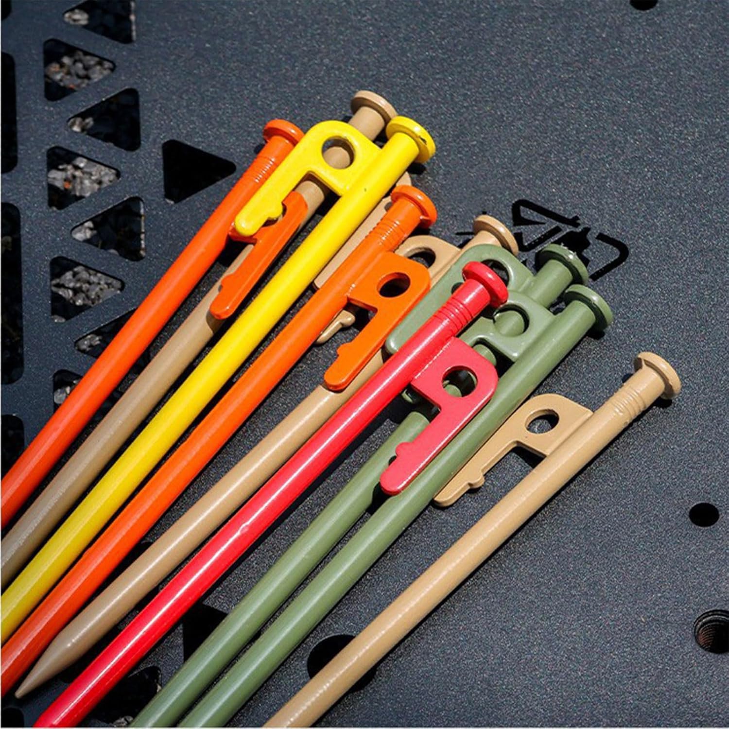 4本の頑丈なテントペグ、スチール製アウトドアテントステークス、延長ステークス、キャノピー、キャンプ、ハイキング、ビーチ用