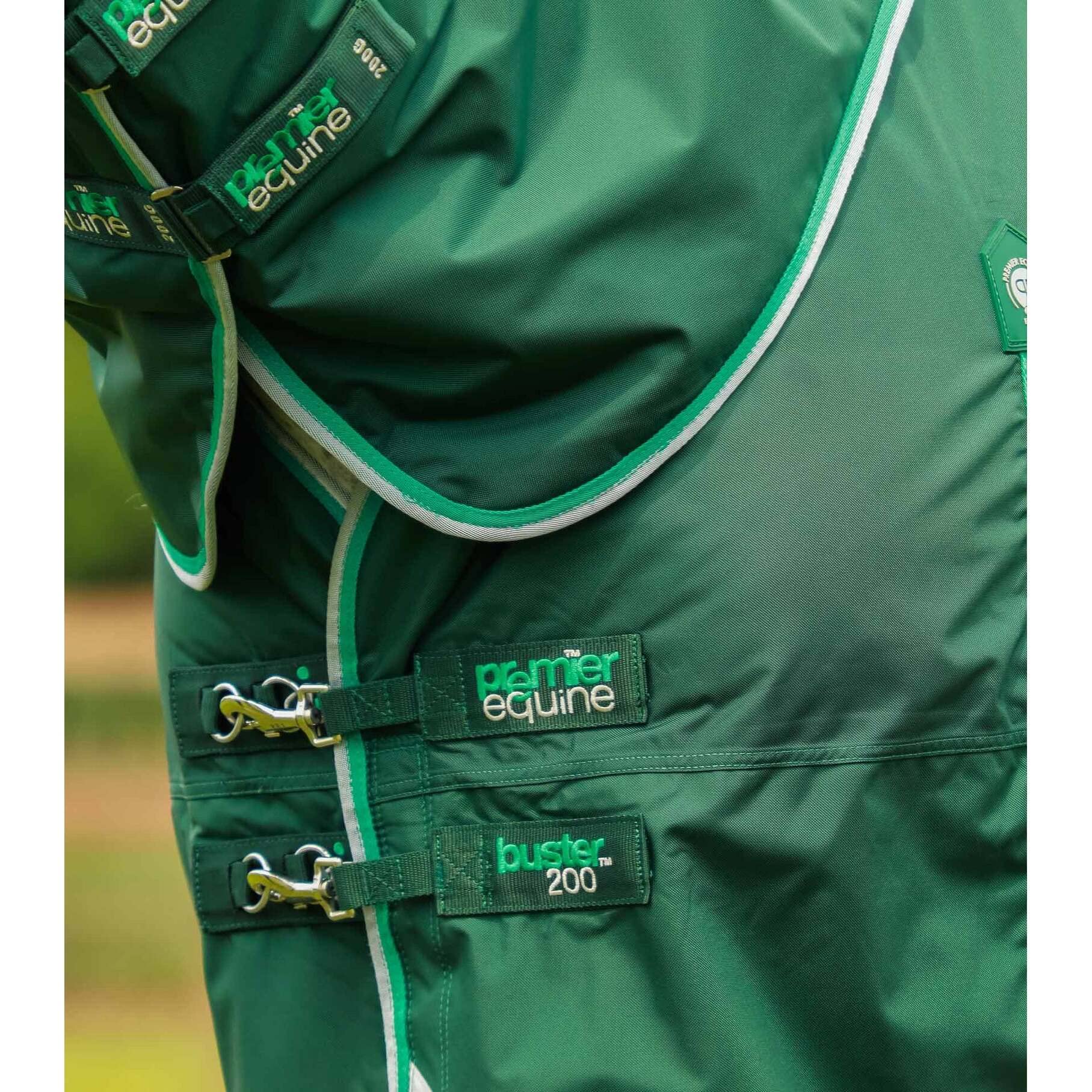 Coperta impermeabile per cavalli con copricollo Premier Equine Buster 200 g