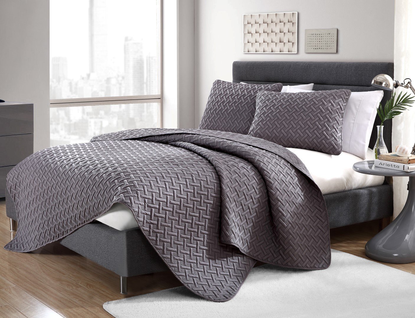 VCNY Home Super Soft Reversible Bedding Set with Matching Shams, Seasons, Microfiber, Nina Grey, Twin