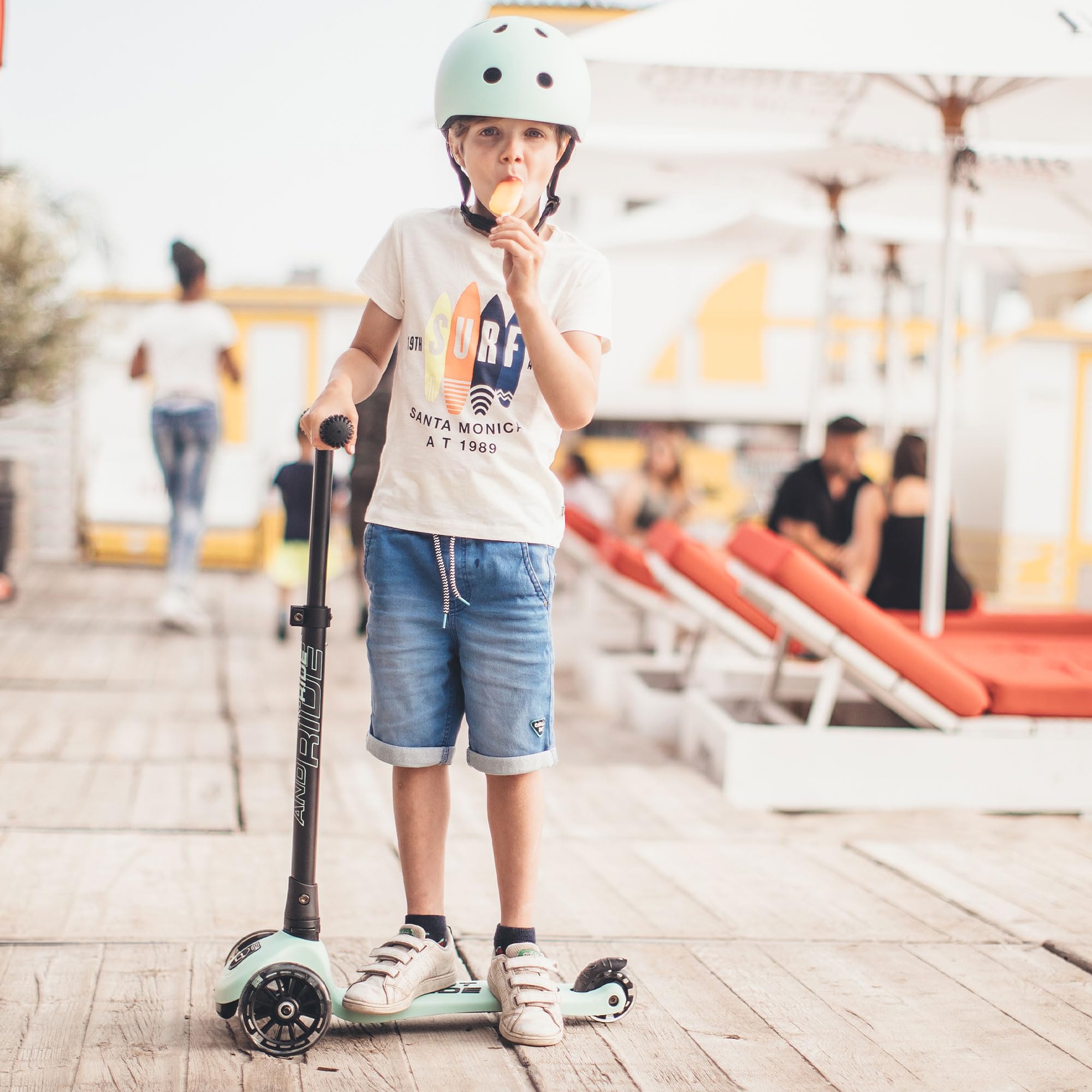 Scoot & Ride Highwaykick 3 LED Steel os