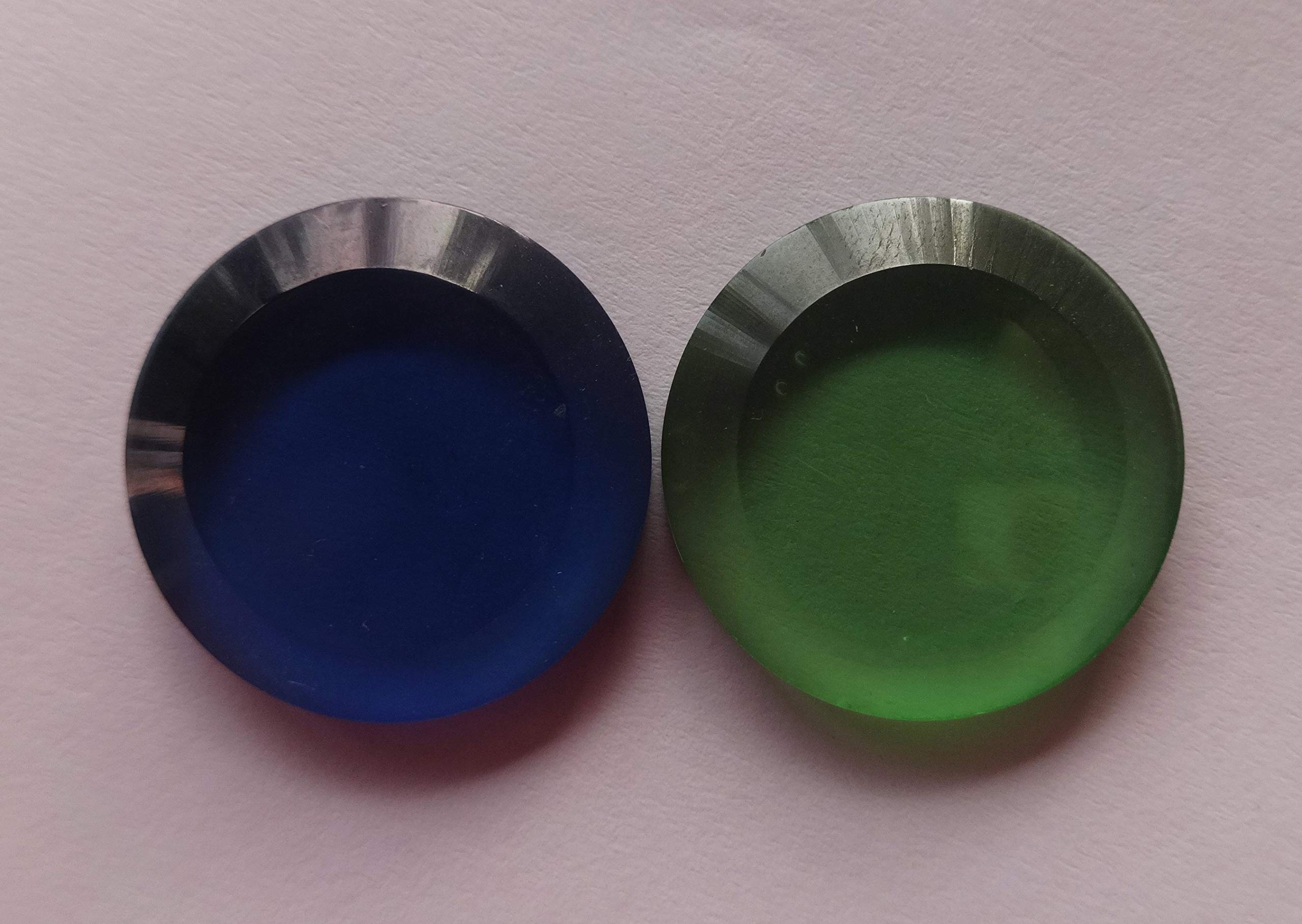 Excel Impex Round Shaped Flat Glass Crystals, Glass Pebbles Glass Gems for Vase Design, Decoration, Aquarium Decor or Making Crafts (24 mm Diameter)- Set of 20, truncated Cone Profile 1