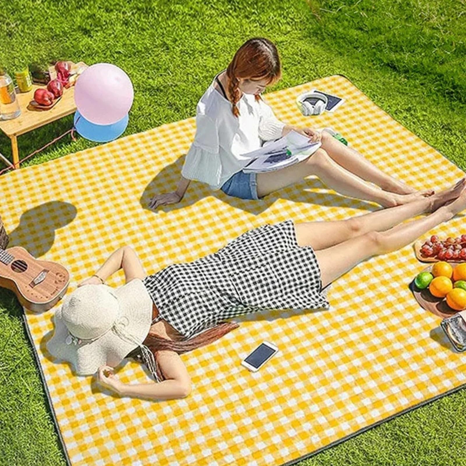Ultra-Lekki wodoodporny koc piknikowy, składana mata zewnętrzna z grubą wyściółką na kemping Beach Travel.Trwała tkanina Oxford, łatwe czyszczenie i kompaktowe przenoszenie.Dostępnych wielu rozmiarów