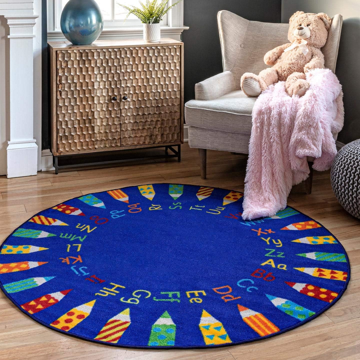 Amazon.com: nuLOOM Rainbow Alphabet Area Rug, 5' Round, Blue : Home ...