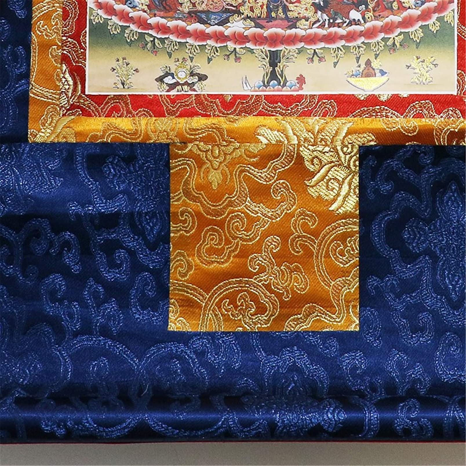 Pittura tibetana Śākyamuni， Pittura tibetana， Than Broccato Thangka buddista tibetano dei cinque antenati Sakya for l'arredamento della camera da letto e del soggiorno