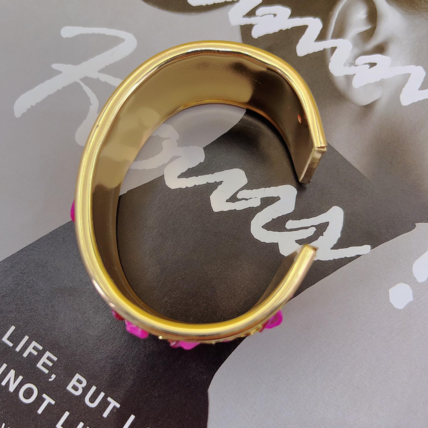 Vivian&CD Bohemian Retro Chunky Cuff Bracelet for Women, Gold Open Adjustable Bangle with Zircon Stones or Rhinestone Accents, Statement Jewelry for Wedding, Party or Bold Everyday Style - Image 4