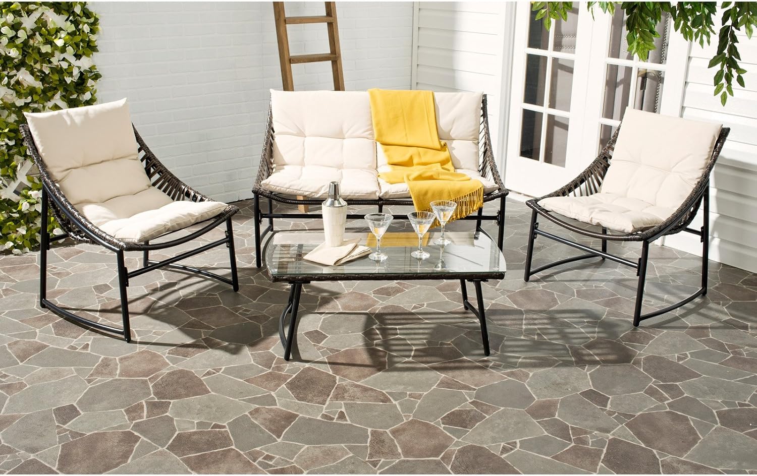 SAFAVIEH 4-Piece Outdoor Collection Berkane Patio Set