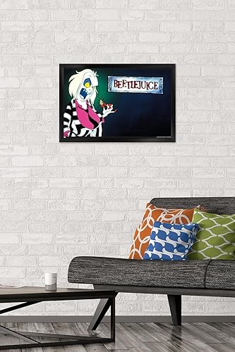 Miniatura 2 de Trends International Beetlejuice Animado - Póster de pared de arte clave, 14.72 x 22.37 pulgadas, versión enmarcada en negro