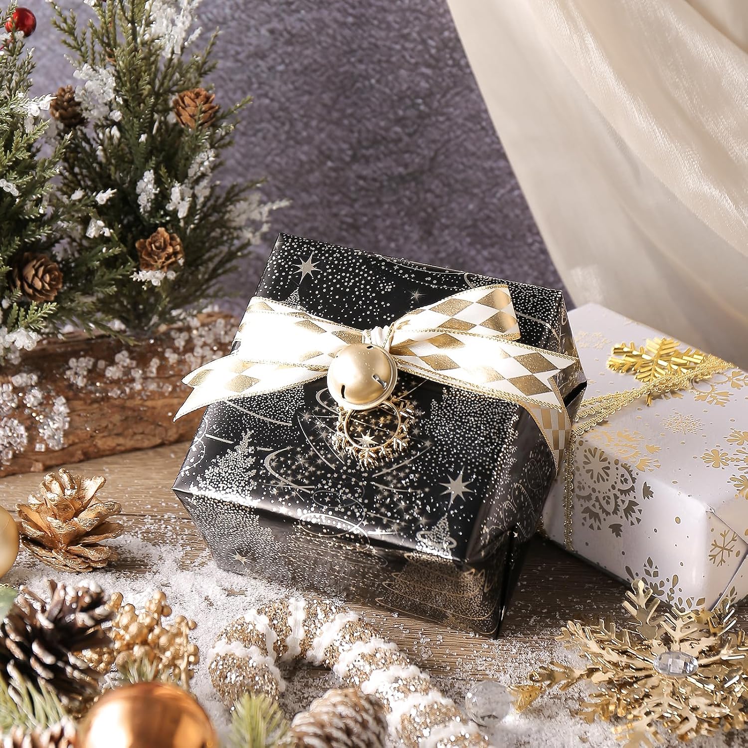 RUSPEPA Christmas Reversible Wrapping Paper Roll, Jumbo Roll, Black Gold Foil Christmas Tree Design, Gold White Snowflake Gift Wrap Paper, Ideal for Holiday Gifts, 30 Inches x 32.8 Feet