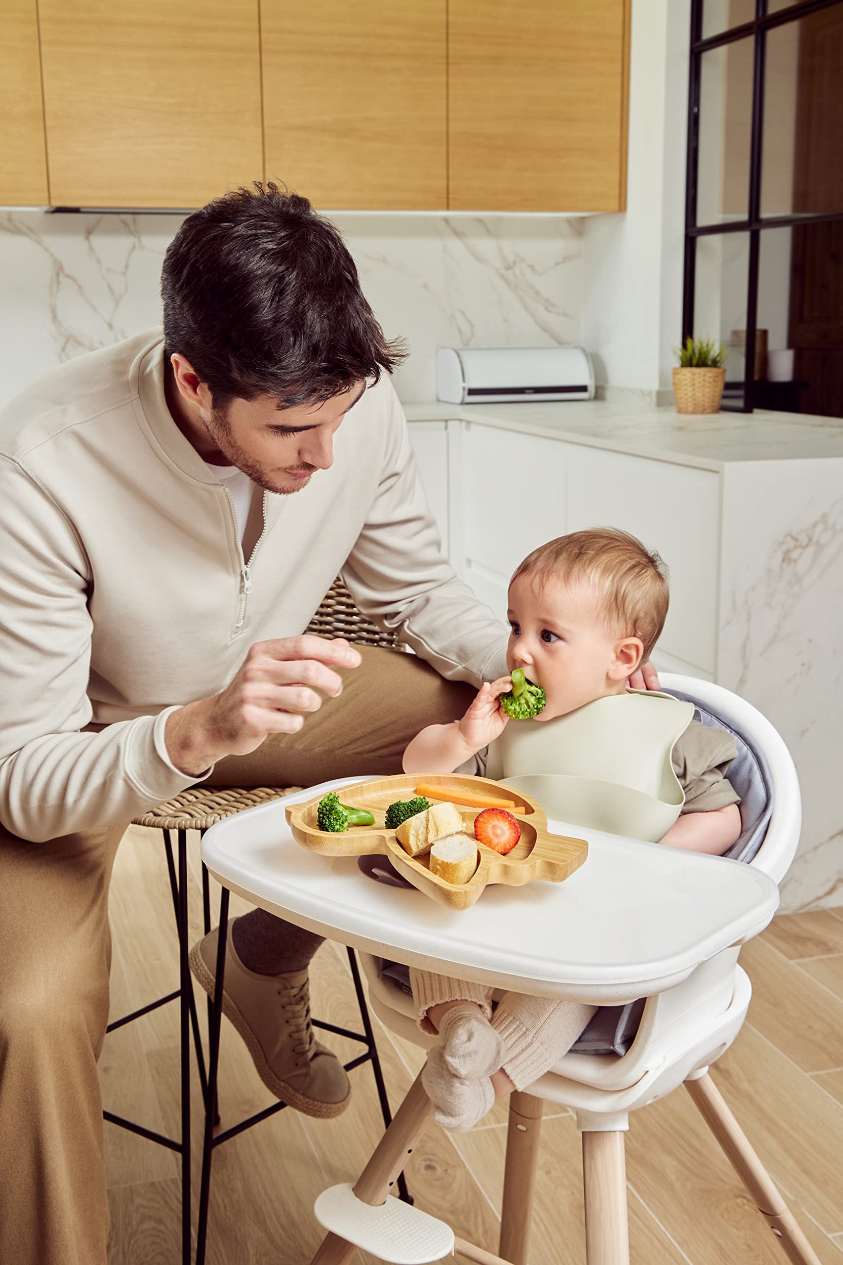 Assiette Bébé En Bois Bambou Compartimentée Avec Ventouse - Modèle Chick - Anti-renversement - Pour DME/BLW