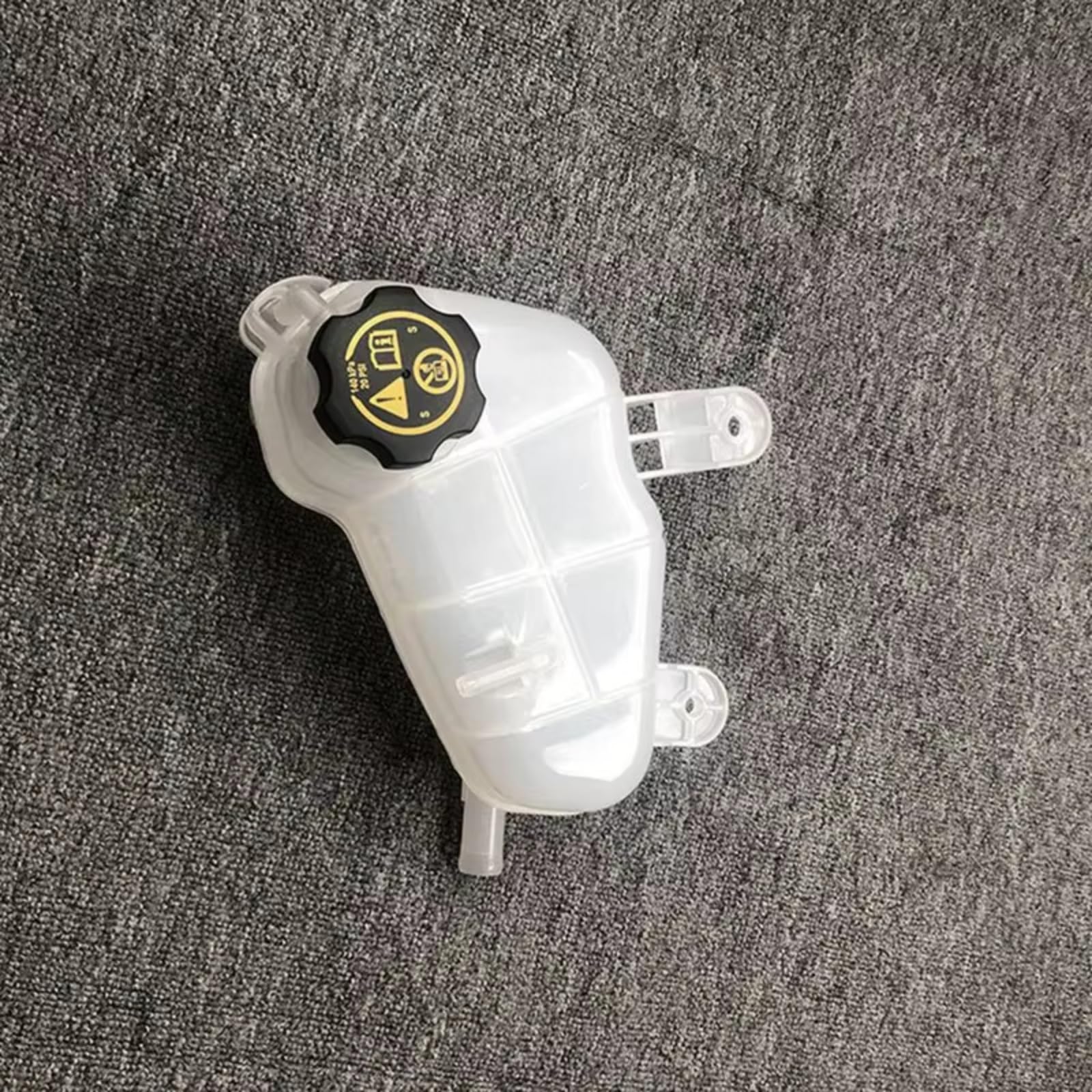 Réservoir Réfrigérant Moteur Compatible Avec Chevy Pour Sonic LT LS 1.8L 2012 2013 2014 2015 2016 2017 2018 Réservoir De Liquide De Refroidissement Avec Couvercle 95048411 42609220
