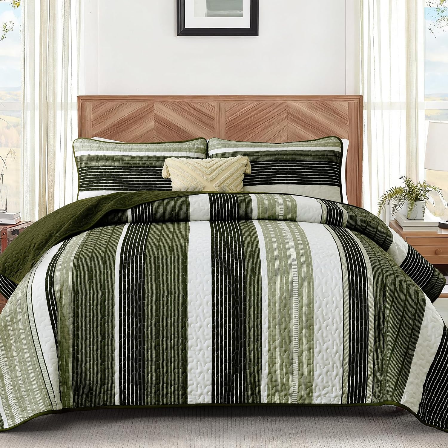 Quilt Set Queen Size Sage Green Striped Bedding Set 3 Piece Lightweight Bedspreads Coverlets Set Soft Microfiber Summer Striped Quilts With 2 Pillowcases All Season Patchwork Comforter Set 96"×90" - Image 4