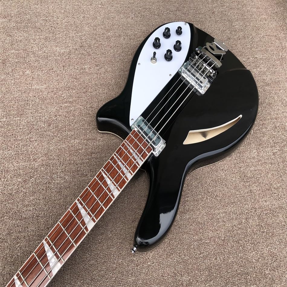 Elektryczna gitara basowa z 4 strunami, podstrunnicą palisandru, białą maskownicą i odważnym czarnym kolorem - idealna dla basistów muzyków poszukujących wysokiego brzmienia