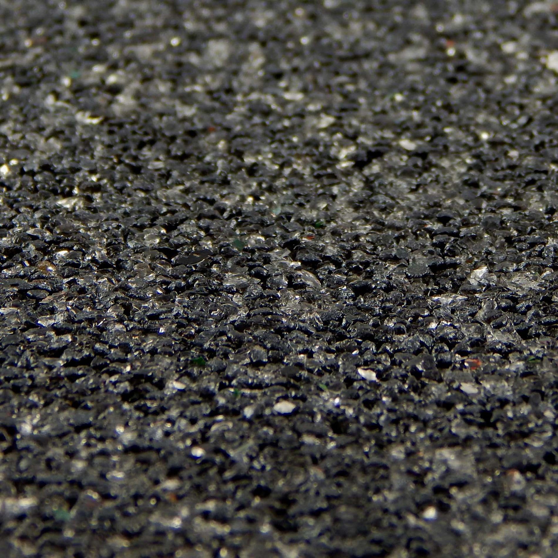 Terralith Buntsteinputz 14kg in anthazit, Sockelputz für Innen und Außen mit Reinacrylat Bindemittel aus Naturstein, 1-2mm Körnung (BSP81)