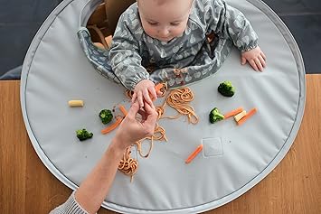 Amazon Com Juego De Babero Y Bandeja Todo En Uno Tidy Tot Unisex Talla Unica Para 6 Meses 2 Anos Ayuda Para Destete Ganadora De Premios Gris Paloma Bebes
