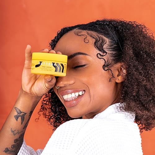 Miniatura 7 de PATTERN Beauty by Tracee Ellis Ross Edge Control con mantequilla de semillas de mango para cabello rizado