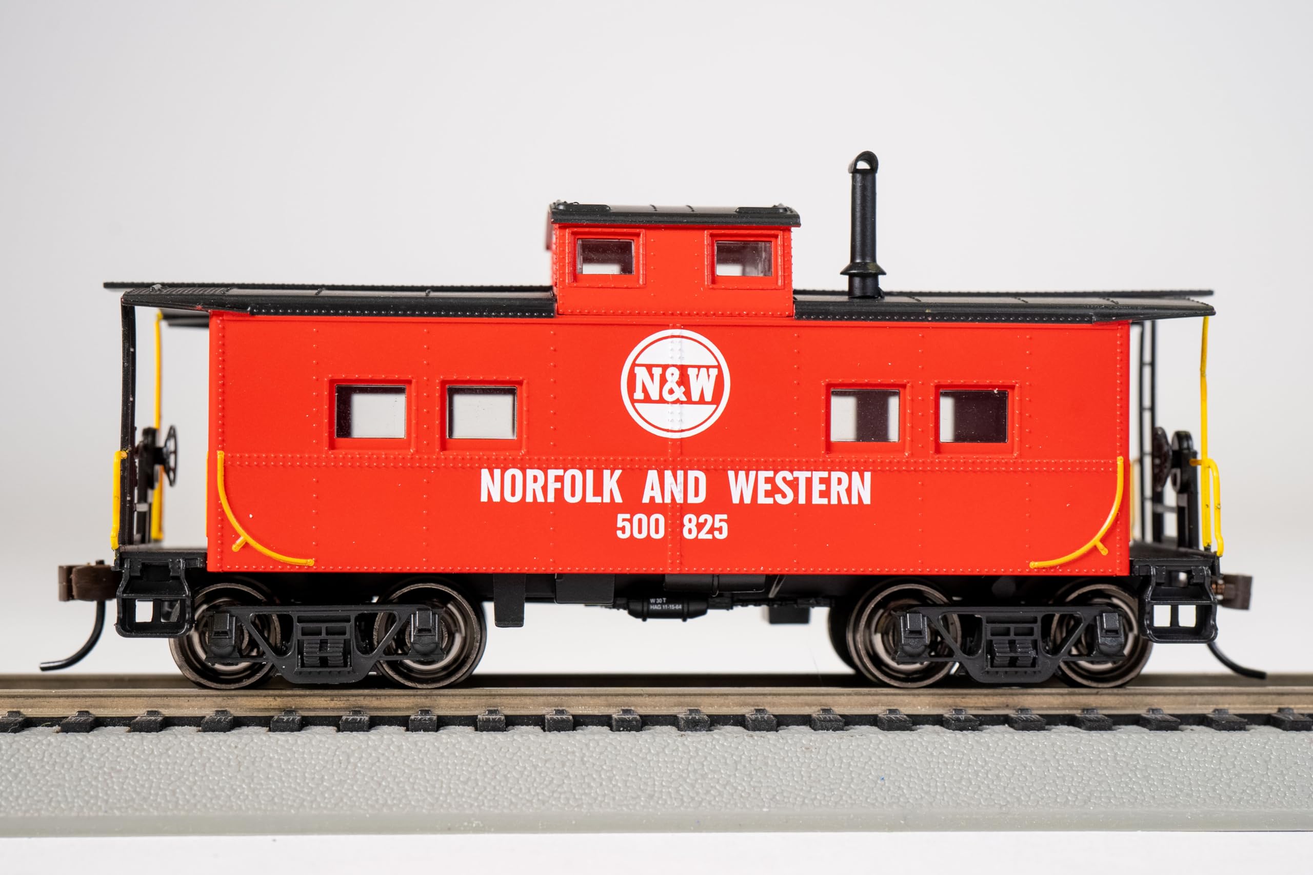 Kato 3020-7 Elec. Loco. Ef58 Early Small Windows Express Color