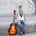 ADM Beginner Acoustic Classical Guitar 30 Inch Nylon Strings Wooden Guitar Bundle Kit for Kid Boy Girl Student Youth Guitarra Online Lessons with Gig Bag, Strap, Tuner, Extra String,Pick,Sunbrust 1