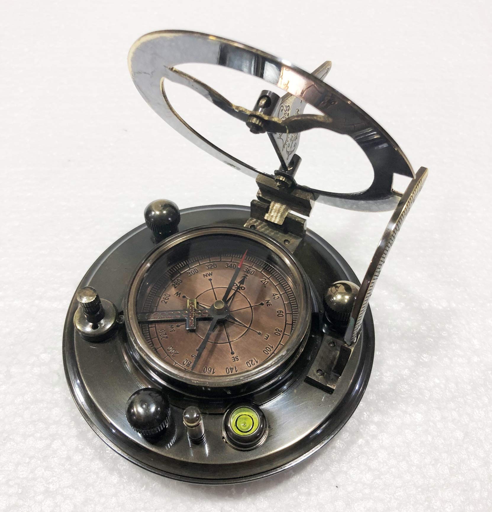 Antique Brújula de navegación de latón con caja de madera con grabado náutico redondo Gilbert & Sons London Compass de 7,62 cm