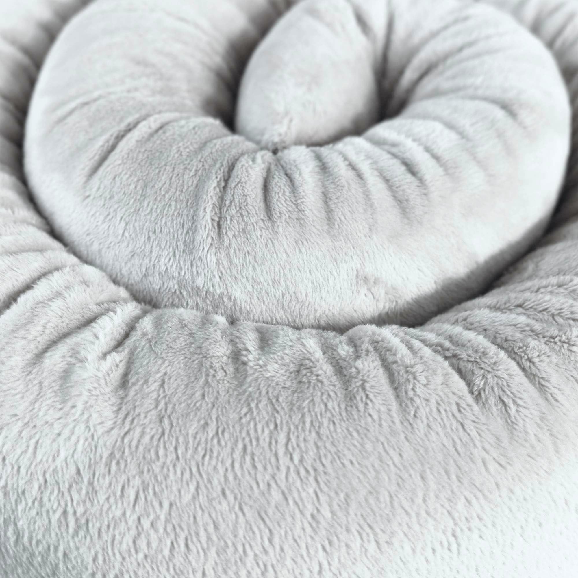 Bebeloo bed slang bedrol bedkussen zijslaper kussen voedingskussen knuffelkussen bedomranding tochtwering(Grijs, 400 cm