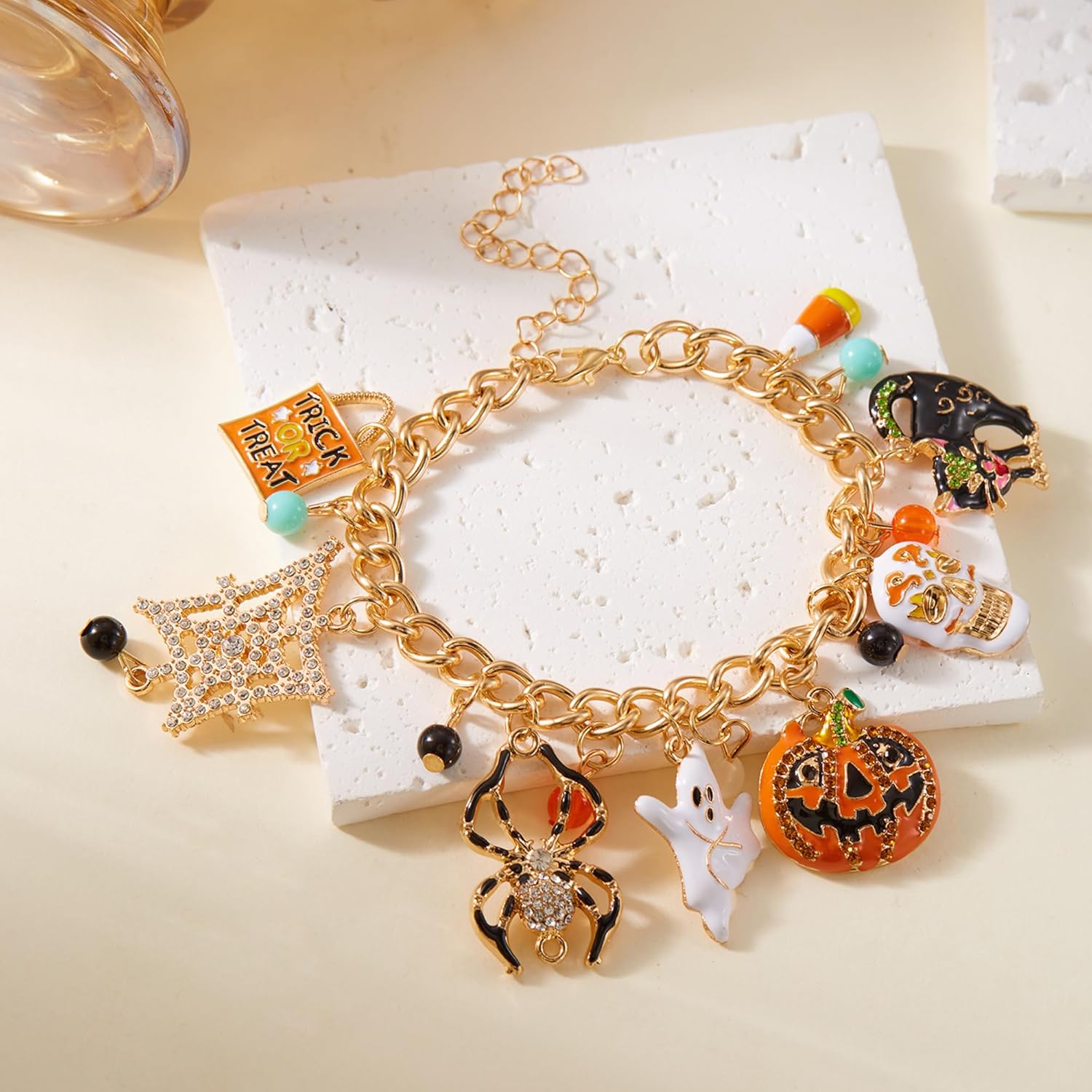 Nojess Halloween Bracelets Chunky Gold Link Pumpkin Skull Ghost Spider Cat Trick or Treat Charm Bracelet Halloween Holiday Party Gifts - Image 4