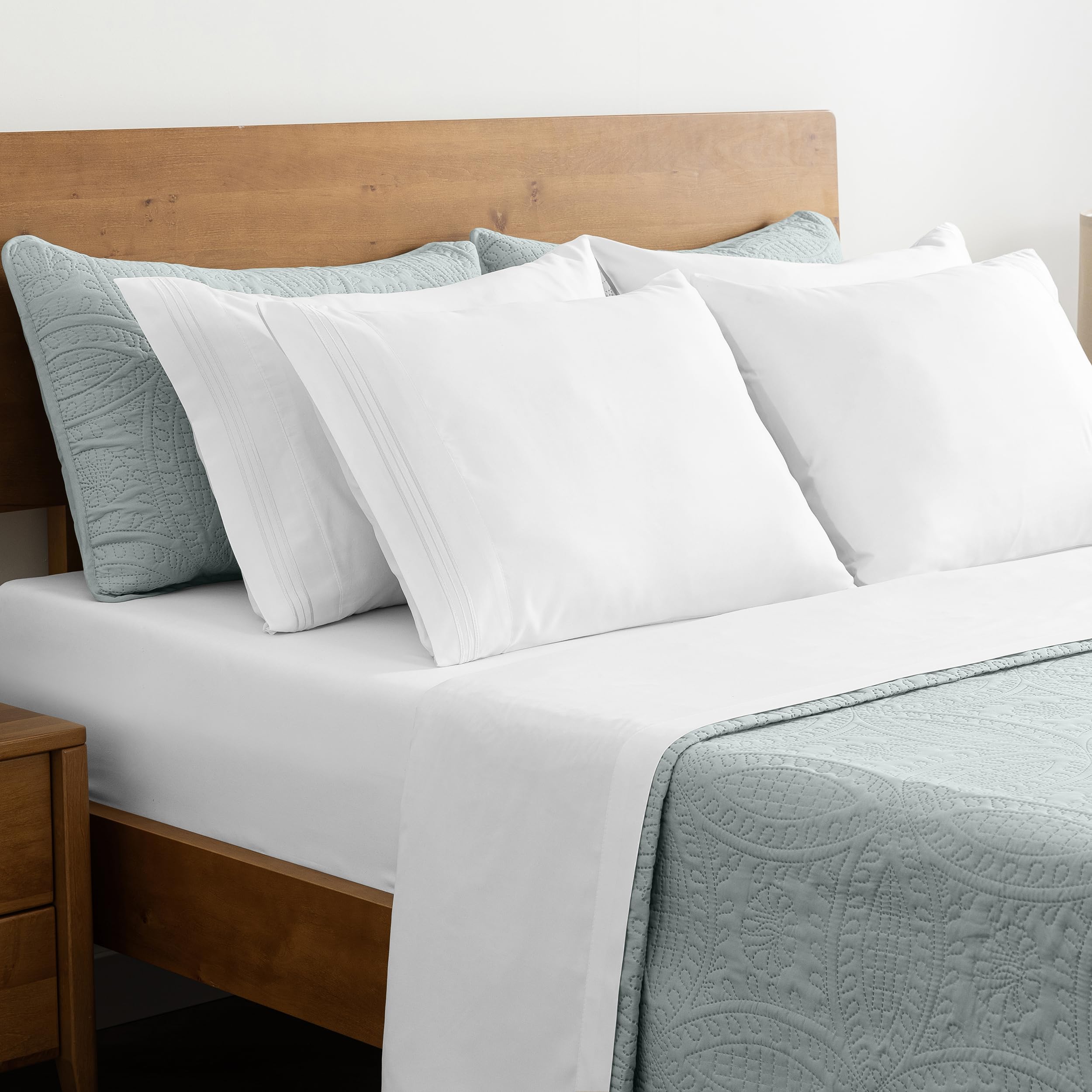 Mellanni Bedspread Coverlet Set + 6PC Sheets Set Bundle&Save - Iconic Collection Bedding - Bundle Includes: 3 Piece Oversized Quilt Set and 6 Piece Bed Sheet Set (Queen, Spa Mint/White)