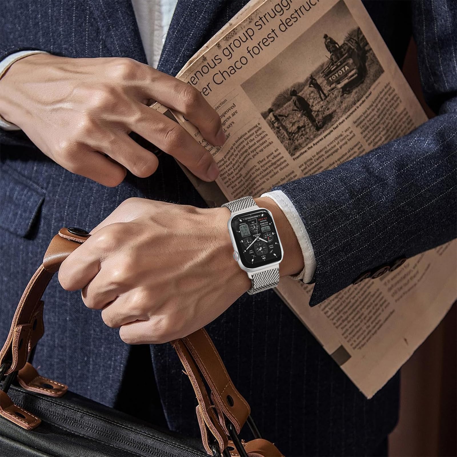 Cinturino per Apple Watch Ultra 3/2/1 49mm, Fibbia Stile Paracadute, Cinturini Milanese in Titanio per iWatch Series Series 11 10 9 8 7 6 5 4 Ultra SE 3 2 1, 49mm/46mm/45mm/44mm/42mm(Series 3/2/1)