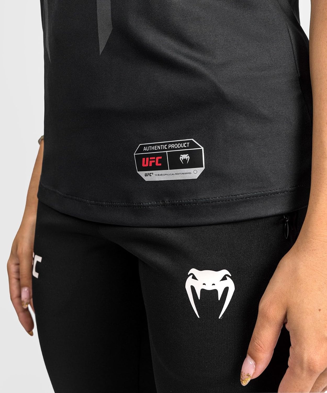 Venum Womens UFC Authentic Fight Night 2.0 Kit Women's Walkout Jersey - Image 6